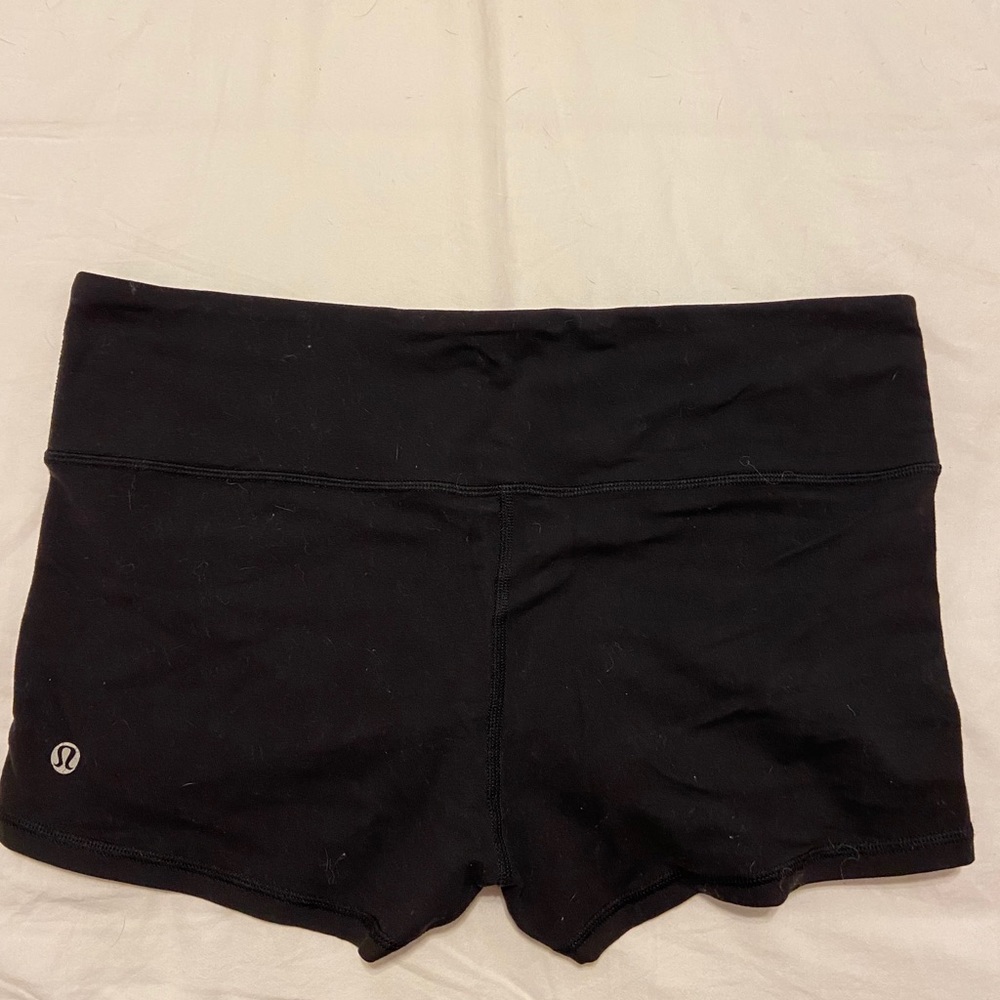 Lululemon spandex shorts